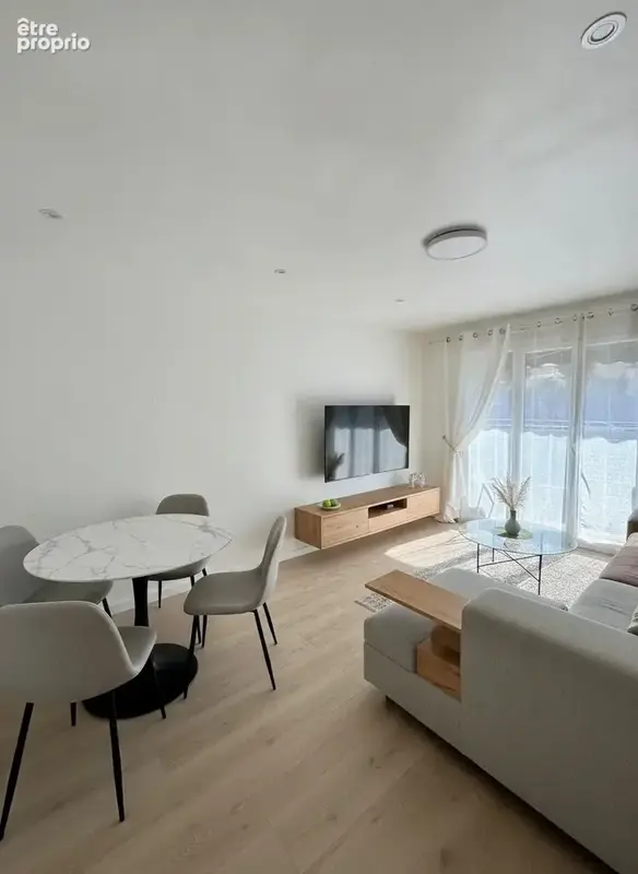 Appartement à MARSEILLE-3E