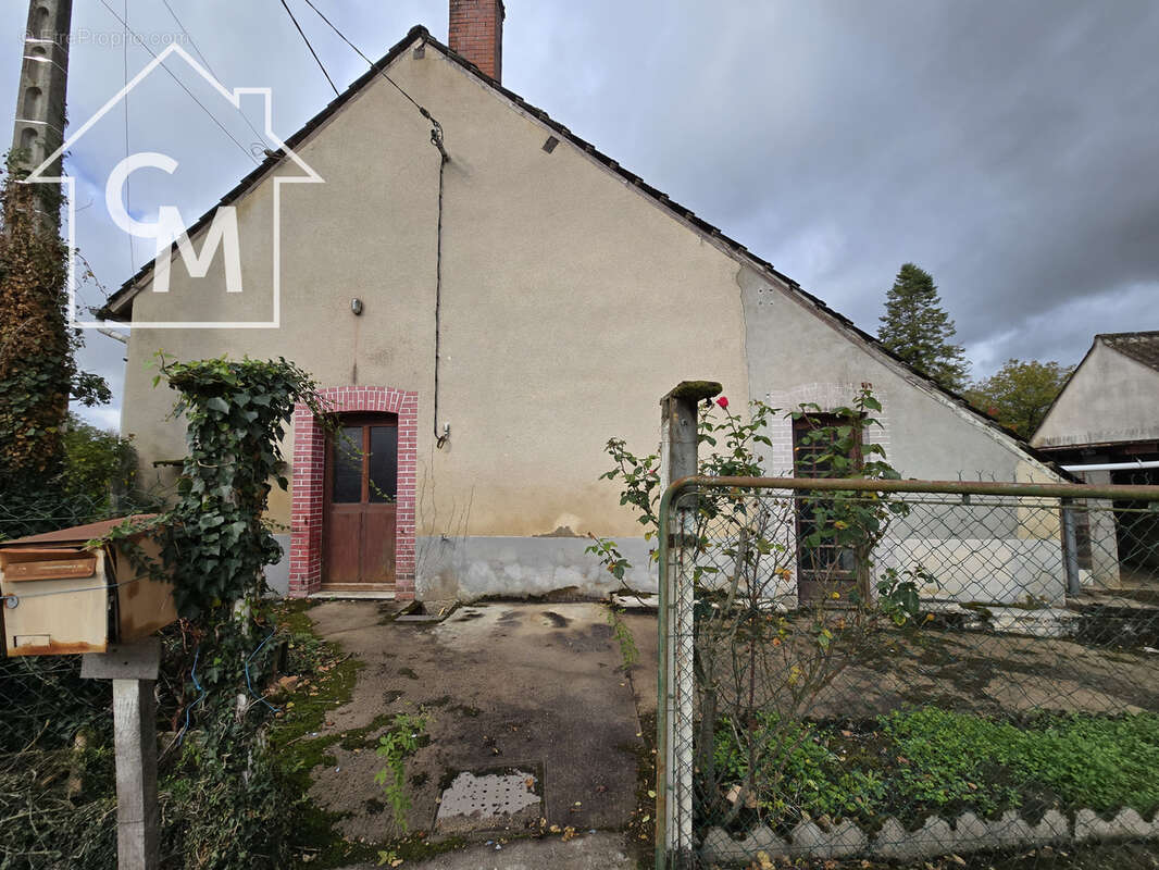Maison à MOROGUES