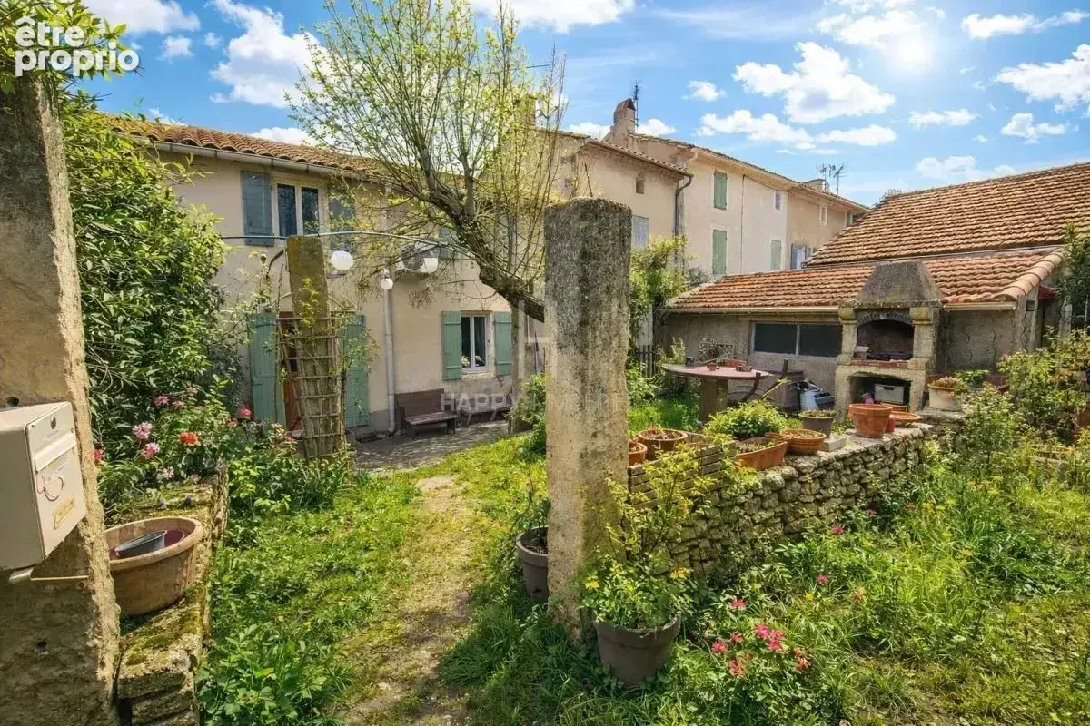 Maison de village avec jardin - photo 2