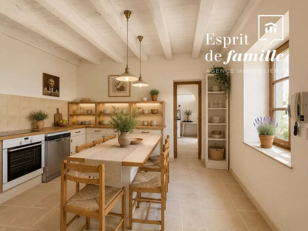 Maison à LENTILLY