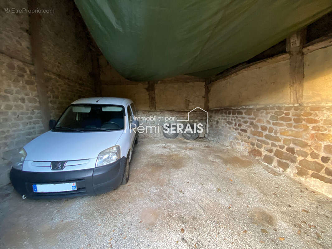 Maison à LA FERRIERE-AUX-ETANGS