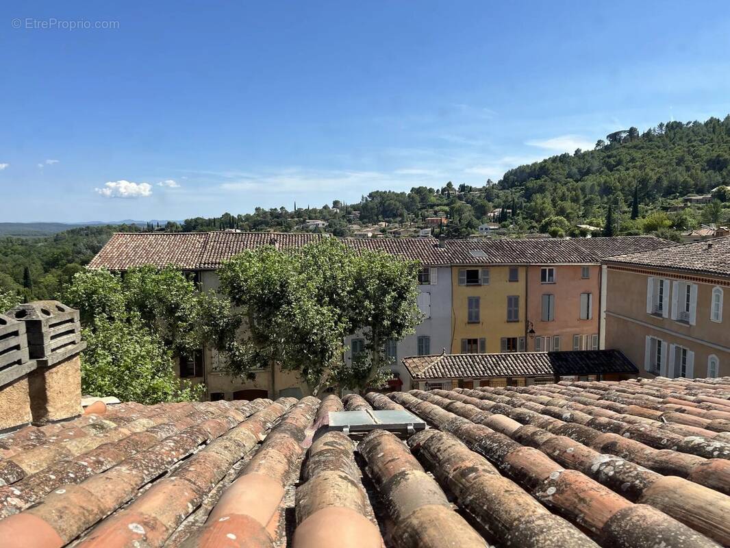 Appartement à COTIGNAC