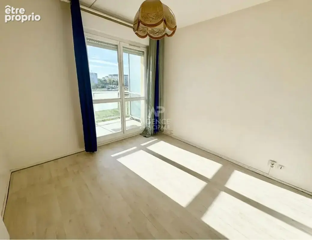 Appartement Cergy 2 pièce(s) 49 m2 - photo 3