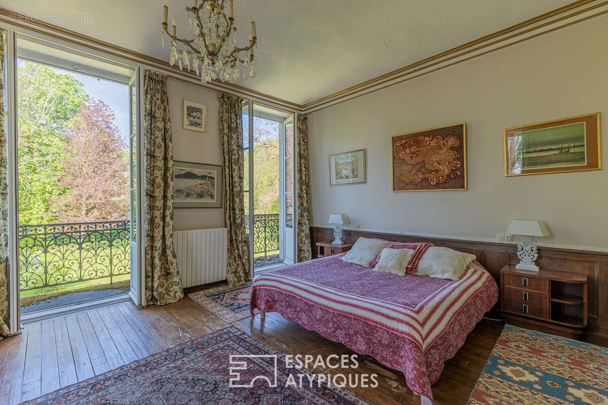 Maison à BUXIERES-SOUS-LES-COTES