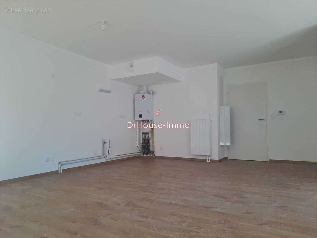 Appartement à SAINT-CYR-SUR-LOIRE