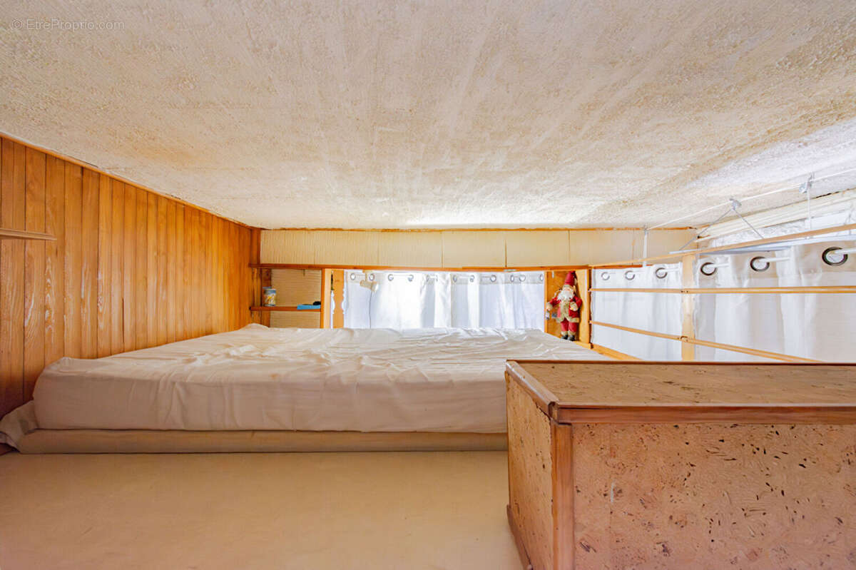 Appartement à MARSEILLE-2E