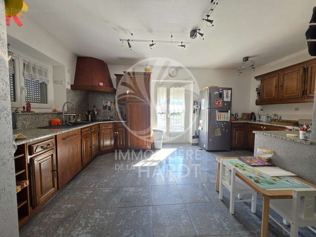 Maison 6 pièces 198 m² à vendre à Rantzwiller (68510) - photo 5