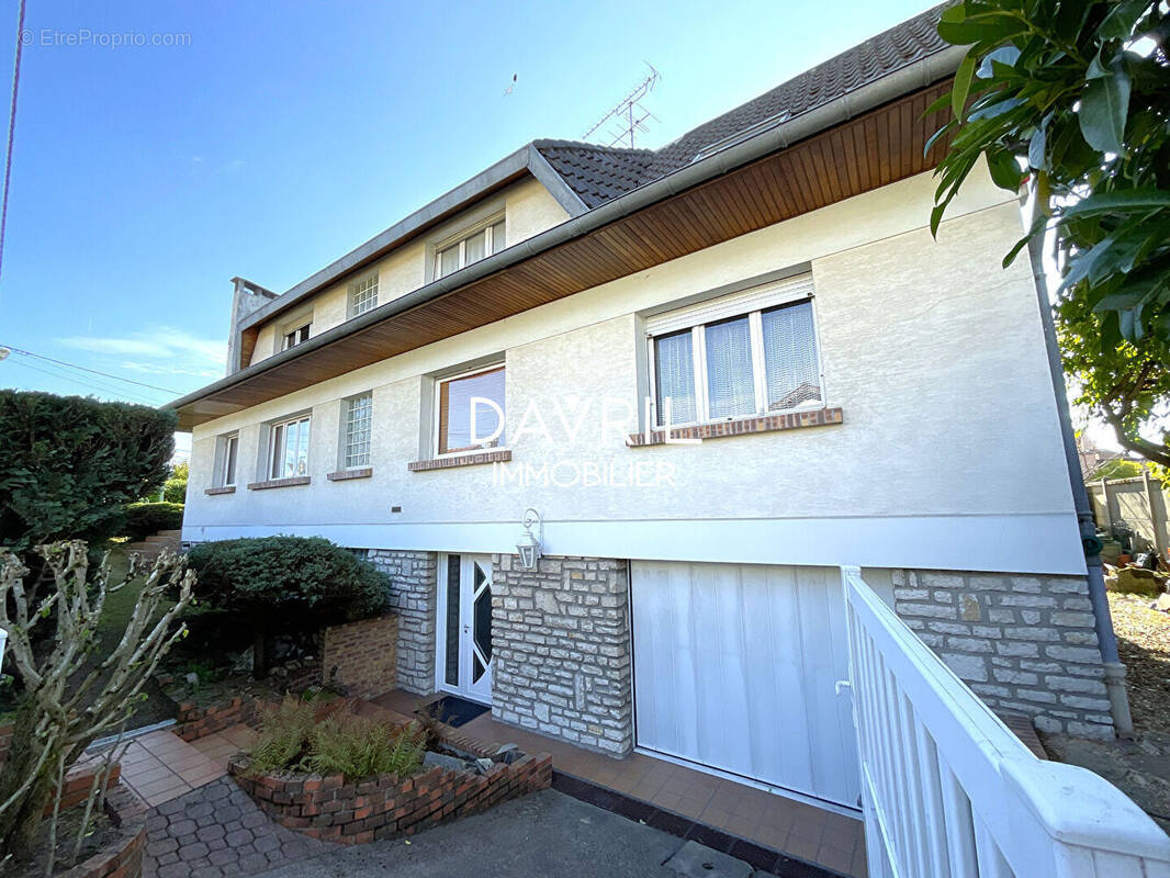 Maison à CONFLANS-SAINTE-HONORINE