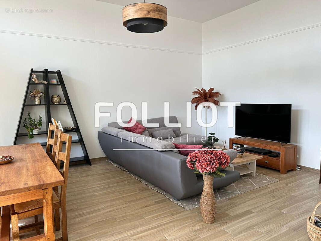 Maison de 5 pièces avec 4 chambres à vendre à REMILLY LES MARAIS - photo 3