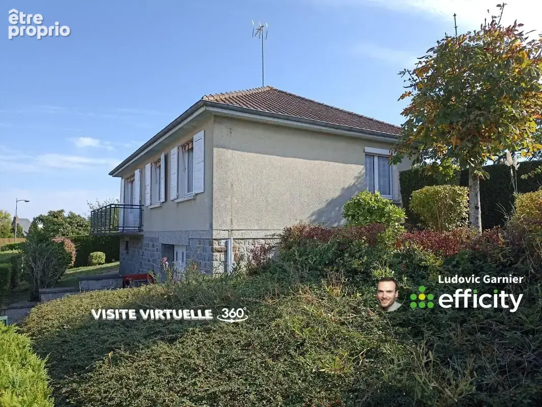 Maison à SAINT-HILAIRE-DU-HARCOUET