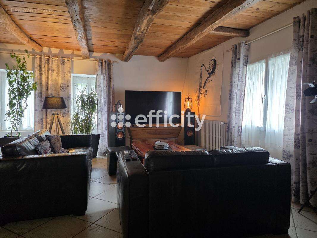 Maison 80 m² à Andilly  - photo 5