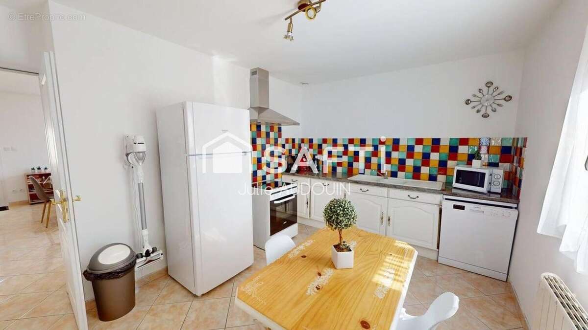 Photo 8 - Maison à PORT-DES-BARQUES