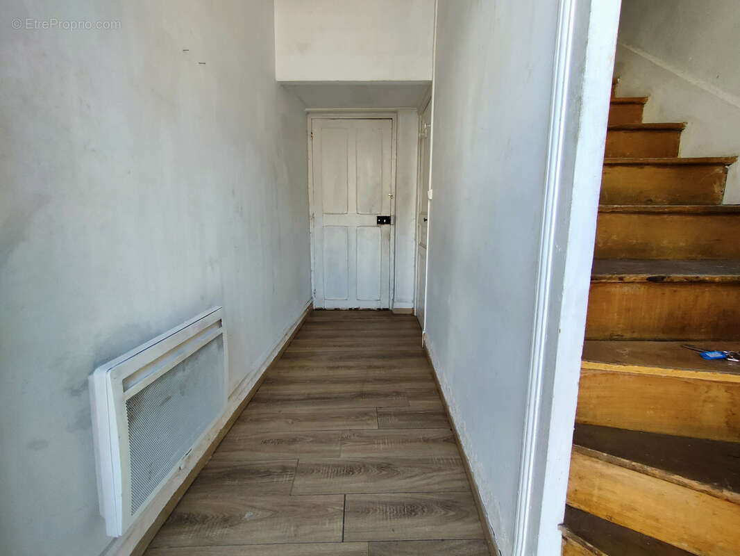 Maison à VARENNES-SUR-ALLIER