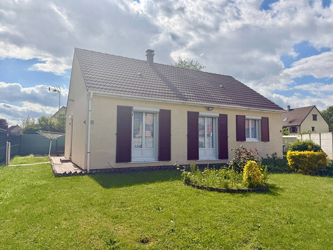 Maison à BRETEUIL