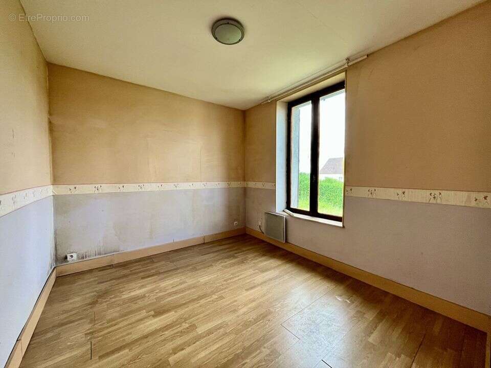 Maison à SOISY-BOUY