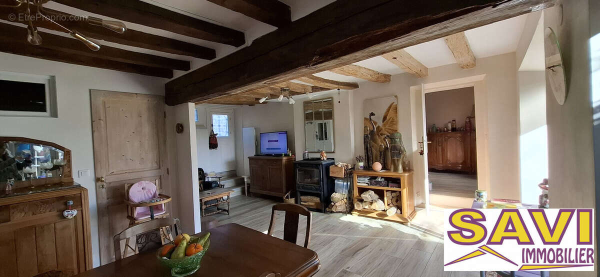 Maison à LA SELLE-SUR-LE-BIED