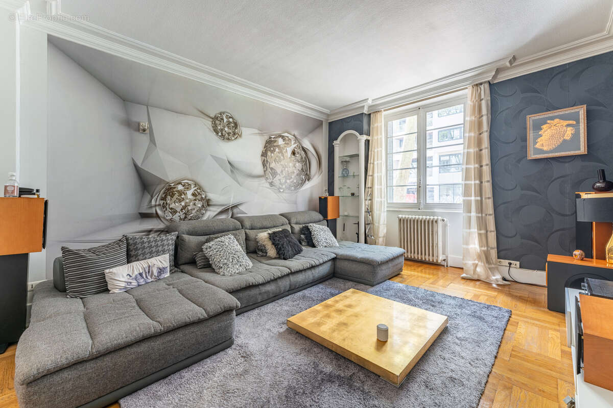 Appartement à LYON-6E