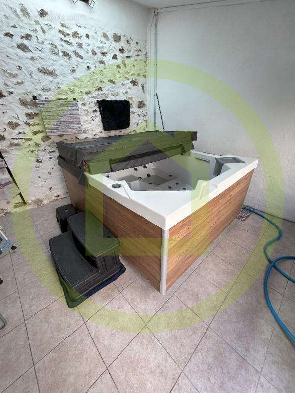 Appartement à REBAIS