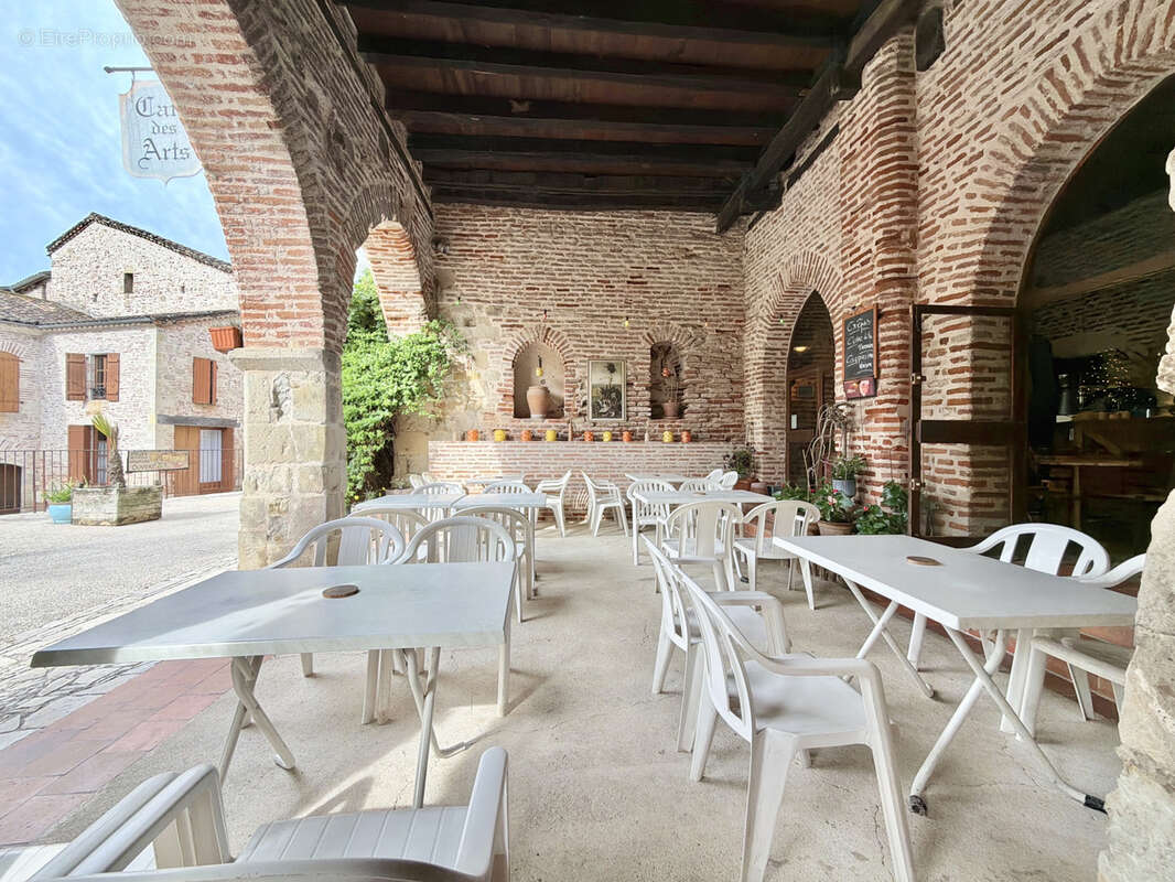 Commerce à PENNE-D'AGENAIS