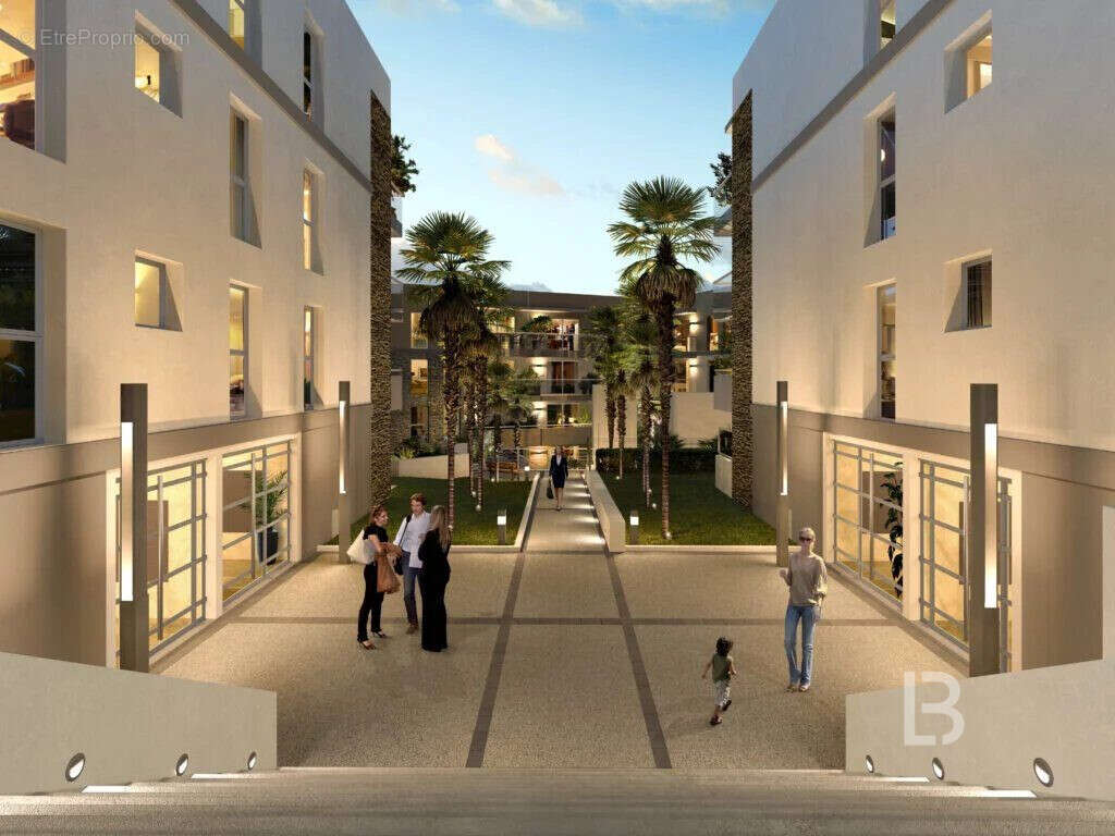 Appartement à SAINT-LAURENT-DU-VAR