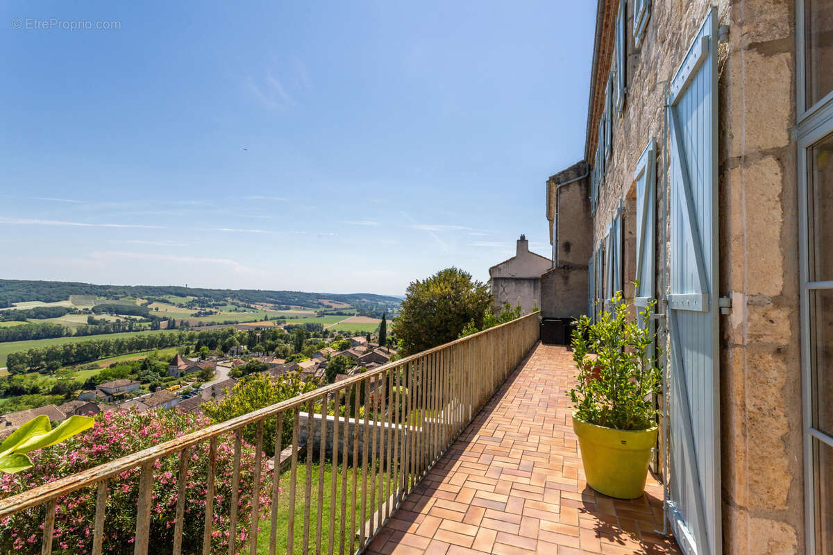 Maison, jardin, garage et vue imprenable - photo 32