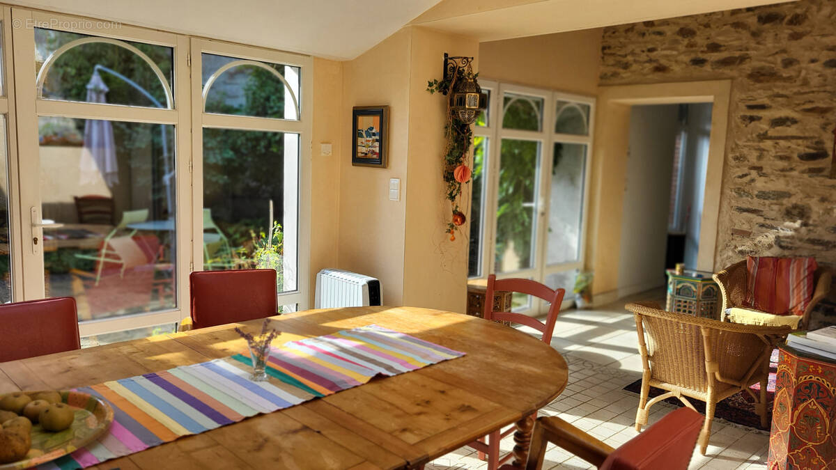 Maison à RIAILLE