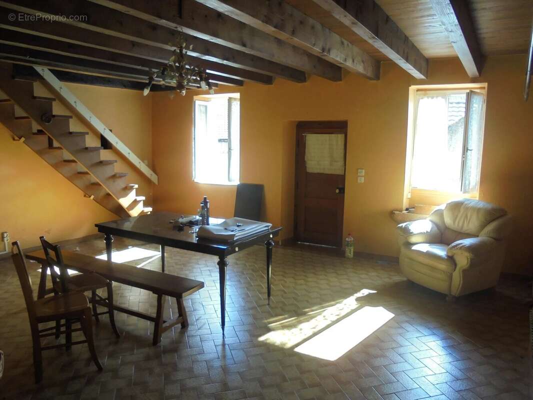 Maison à LA TAGNIERE