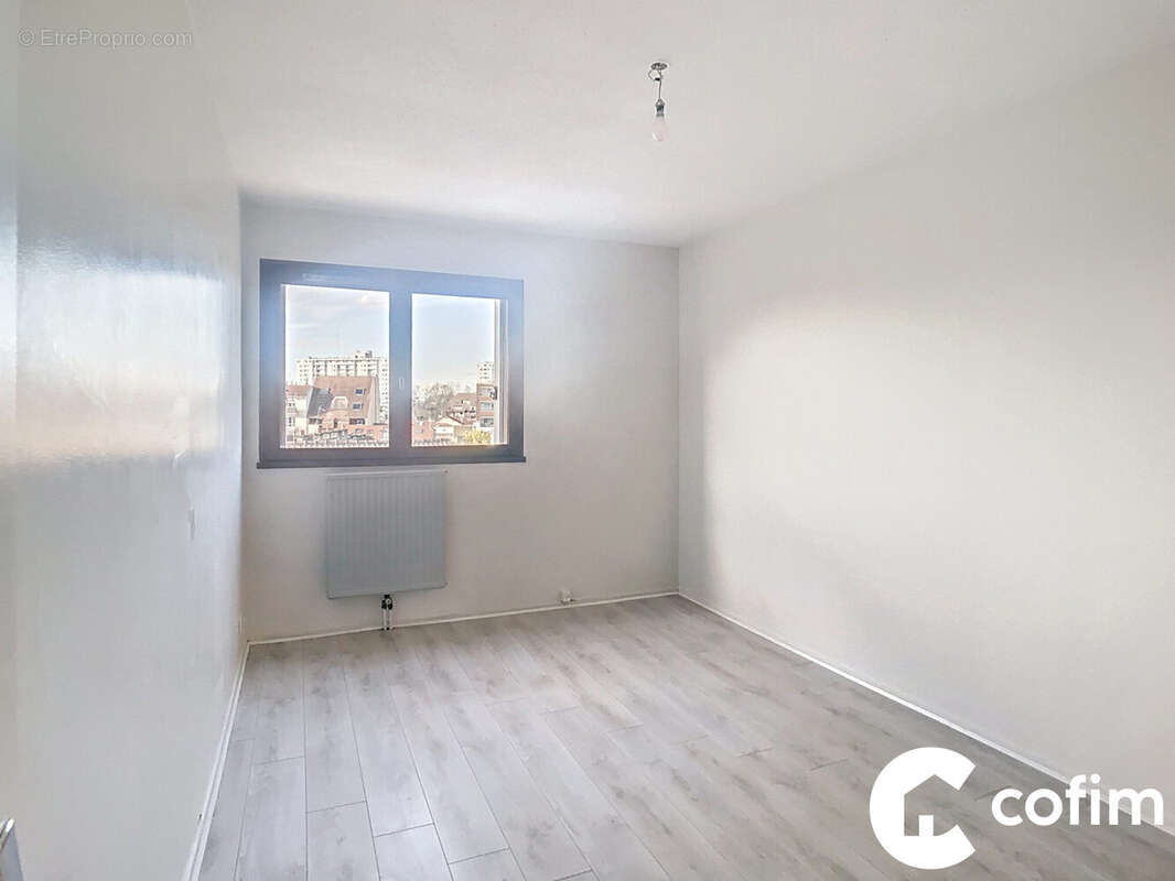 Appartement 92 m² à Pau  - photo 5
