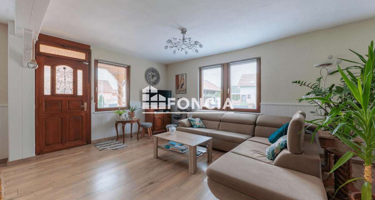 Propriété rare - Plus de 180 m² sur 26 Ares - photo 9