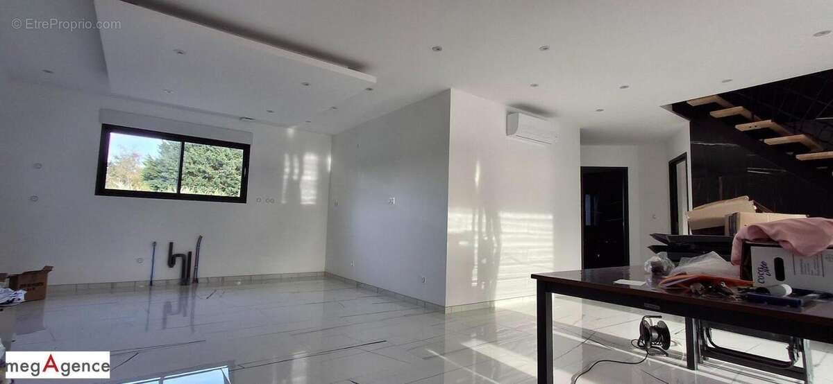 Maison à NOYERS-SUR-CHER