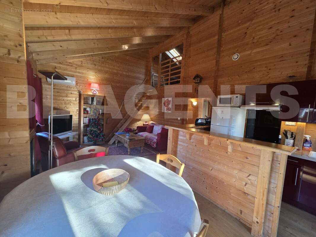 3 - Maison à SAINT-SAUVEUR-LES-BRAY