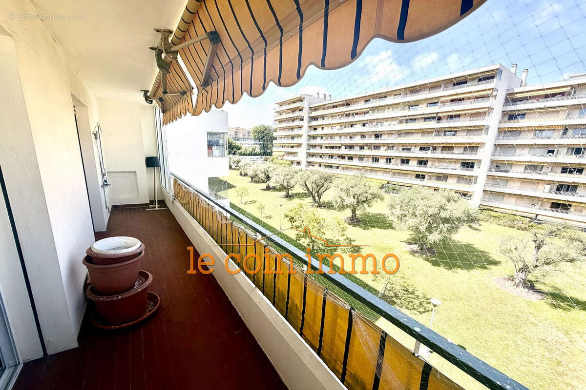 Appartement 57 m² à Antibes  - photo 8