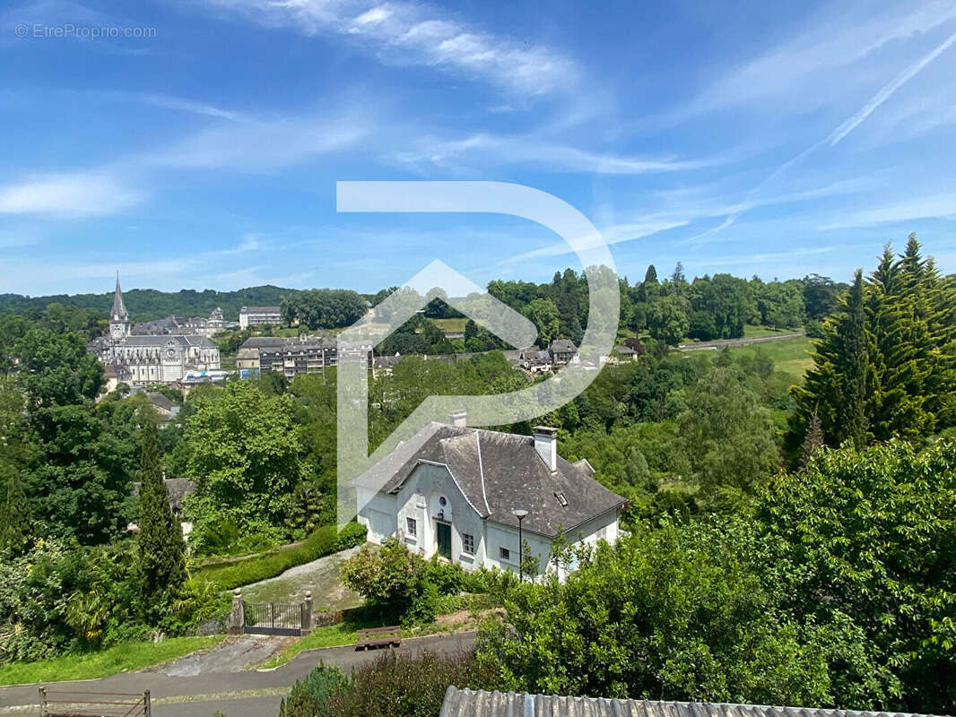 Maison à OLORON-SAINTE-MARIE