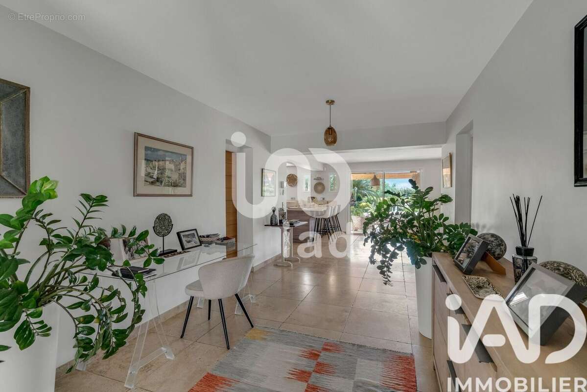 Photo 9 - Maison à GRIMAUD