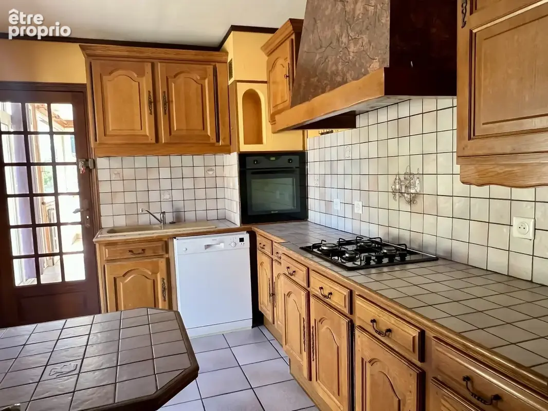 Maison 5 pièces 143 m² à vendre à Chauny (02300) - photo 5