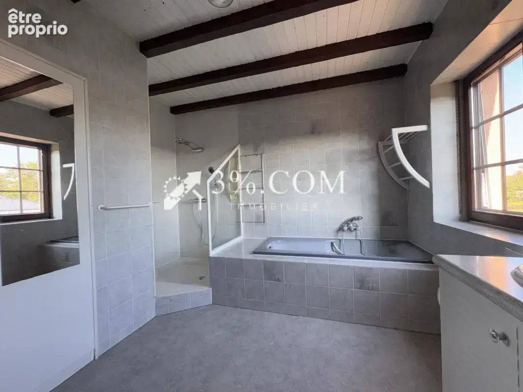 3%COM Belle propriété sur 25 ares - photo 12