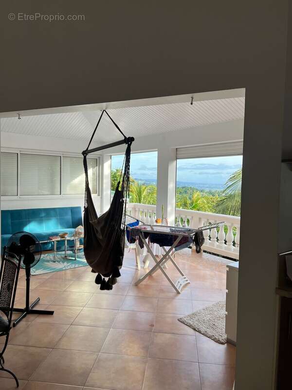 Maison à LE ROBERT
