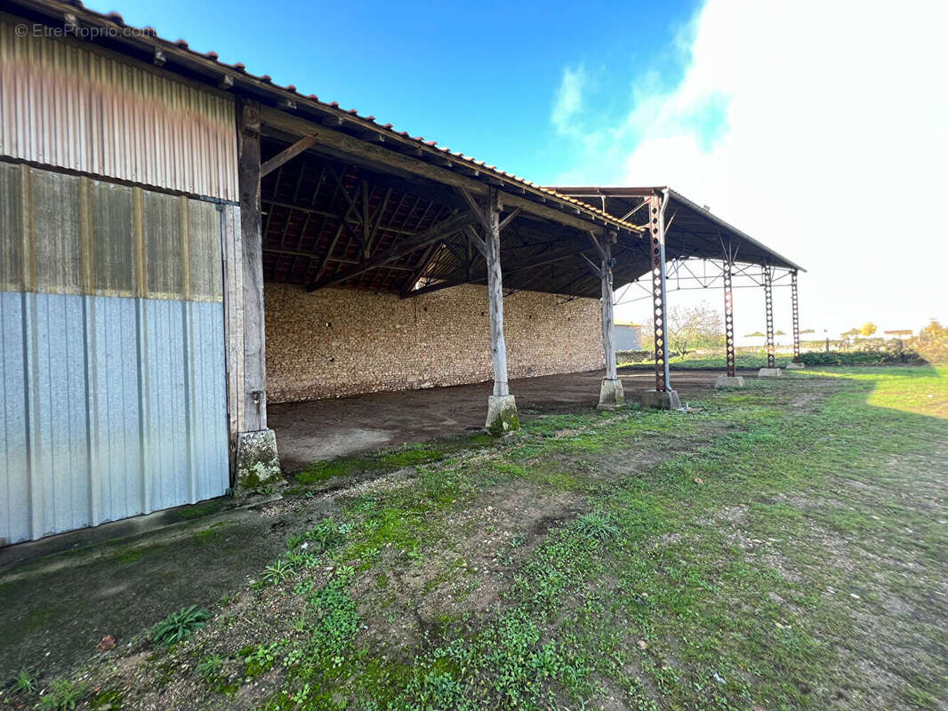 Maison à VALDIVIENNE