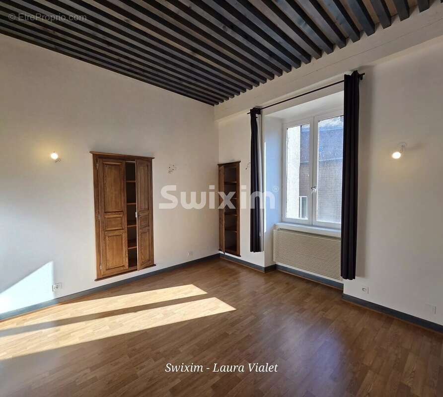 Appartement à POLIGNY