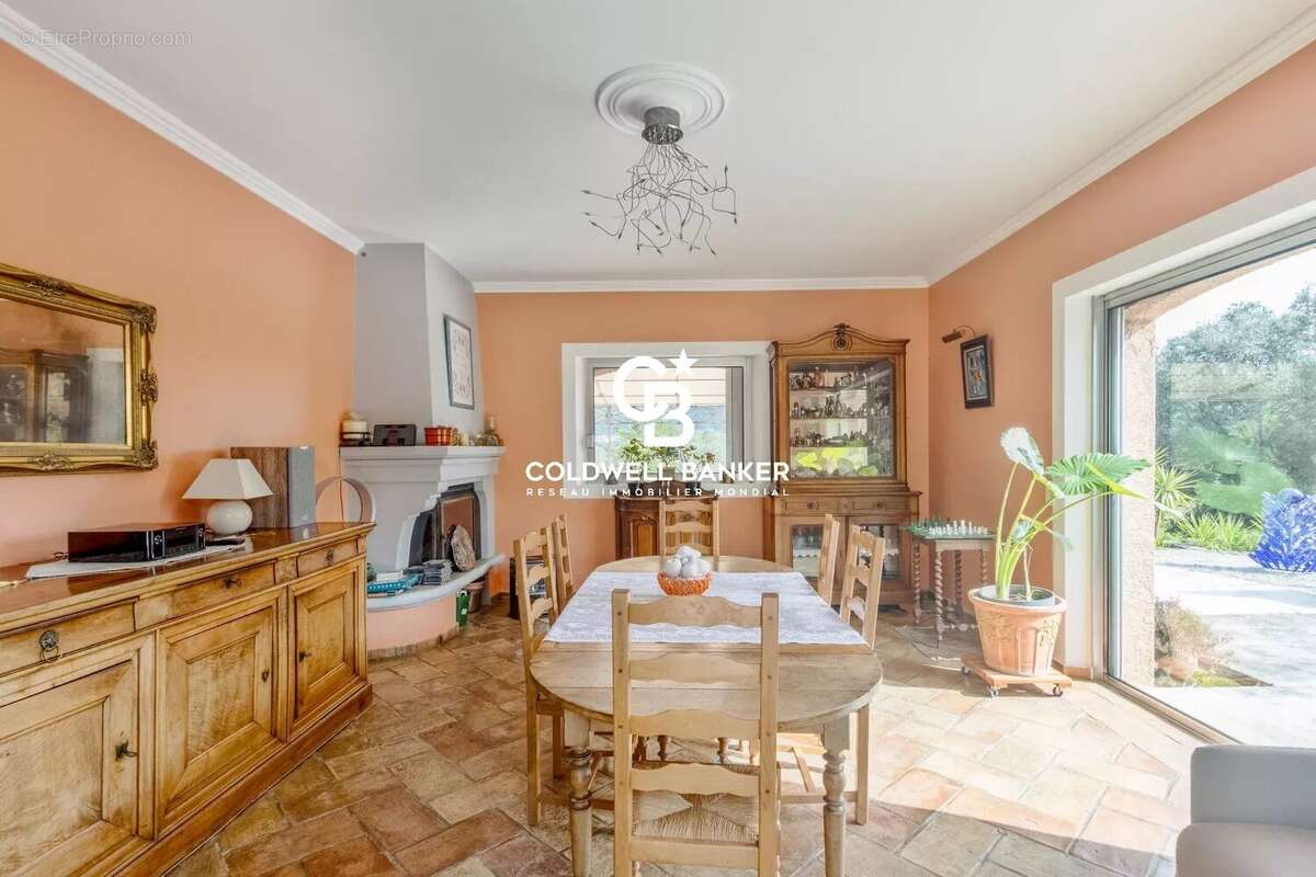 Maison à SAINTE-MAXIME