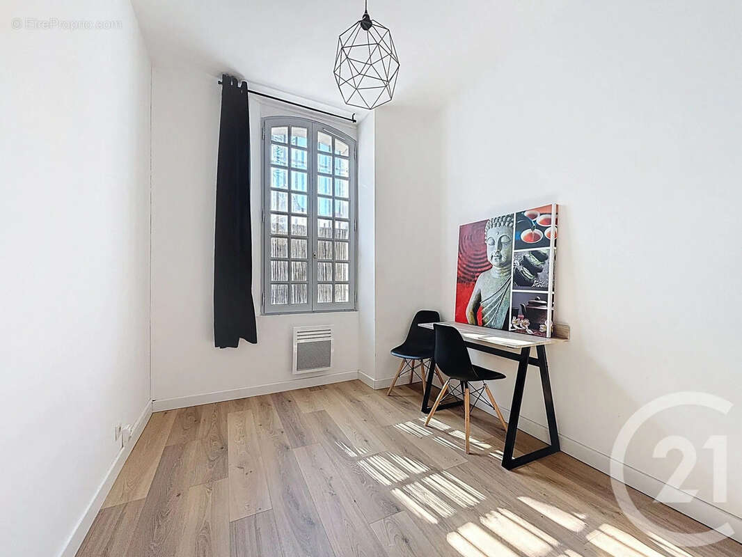 Appartement 67 m² à Tarascon  - photo 7