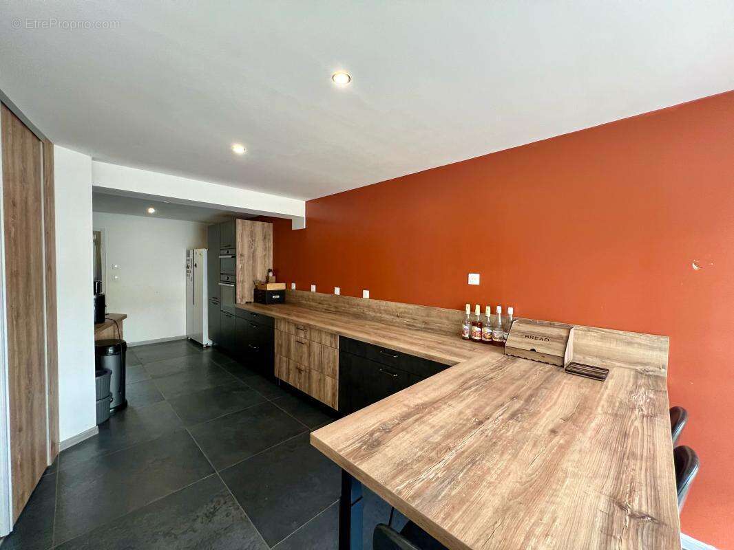  À découvrir sur Calais – Maison familiale de 114 m² à 190 000 €  - photo 5