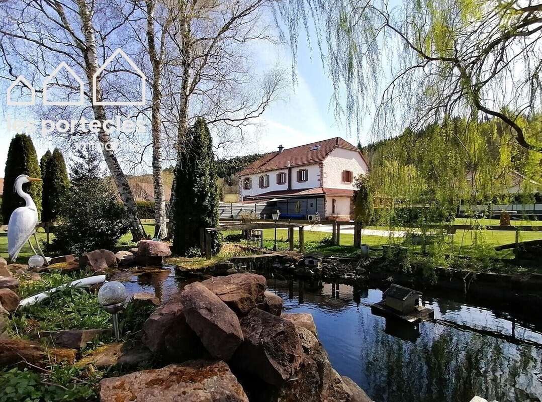 Maison 240 m² à Saint-Leonard  - photo 200
