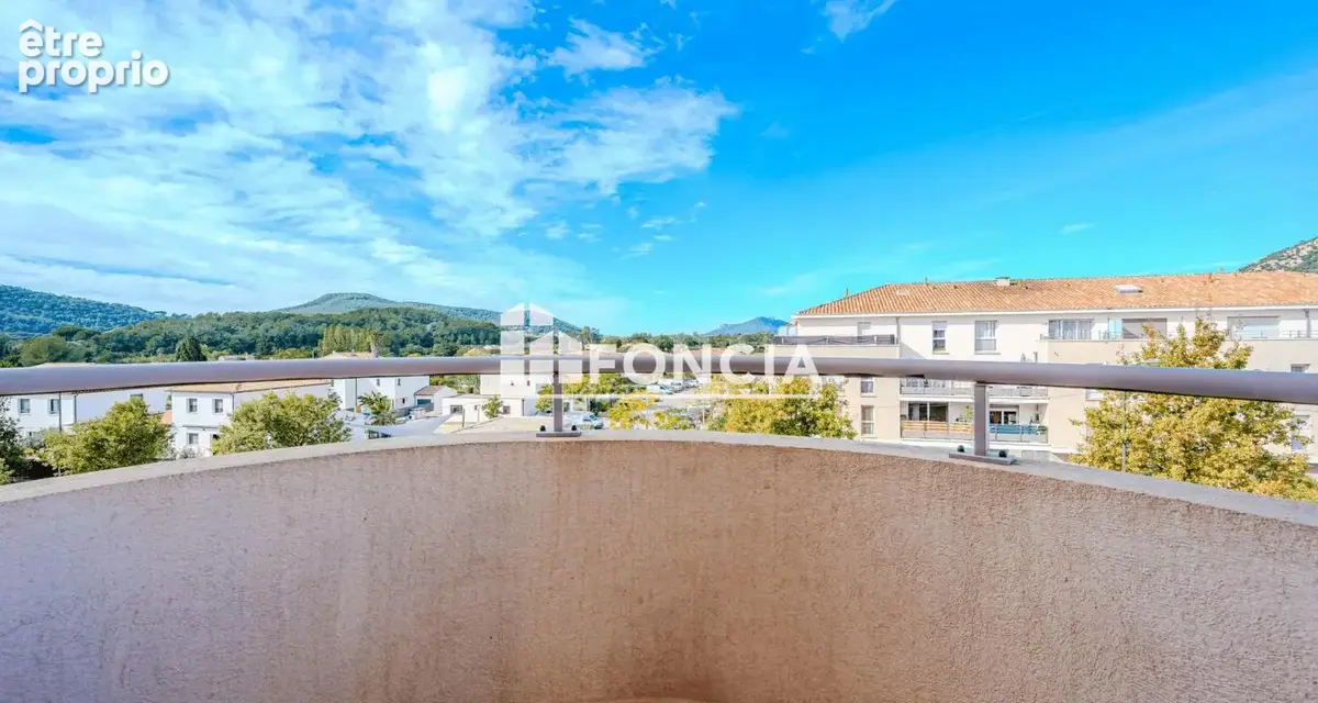 Hyeres ouest - appartement t4 avec terrasse sud dégagée et garage - photo 9