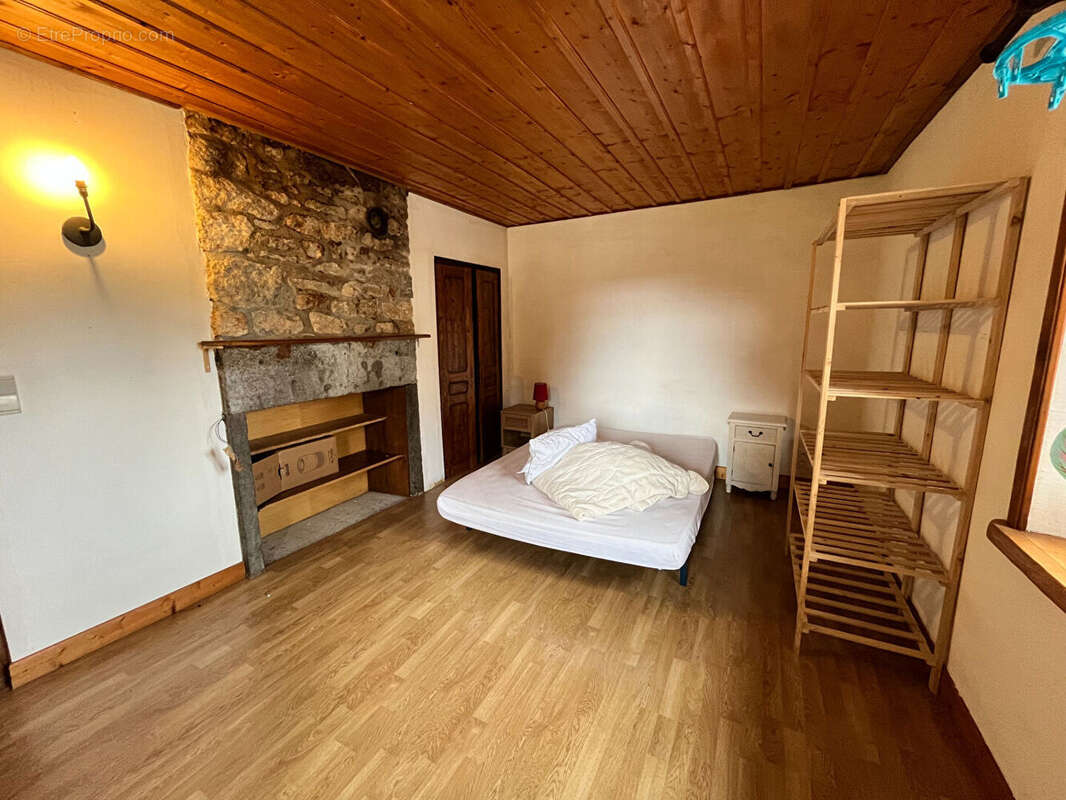 Maison Mouthe 7 pièces 152 m² - photo 3