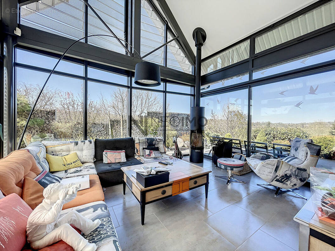 Maison à REBEUVILLE