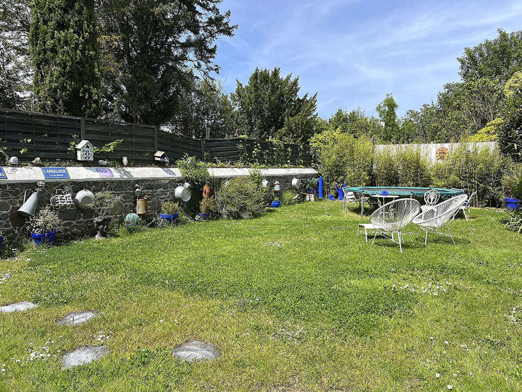 Belle demeure de caractère, terrasse et garage - photo 9