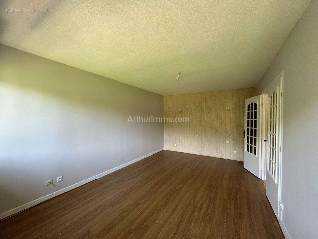 Appartement à BOURGOIN-JALLIEU
