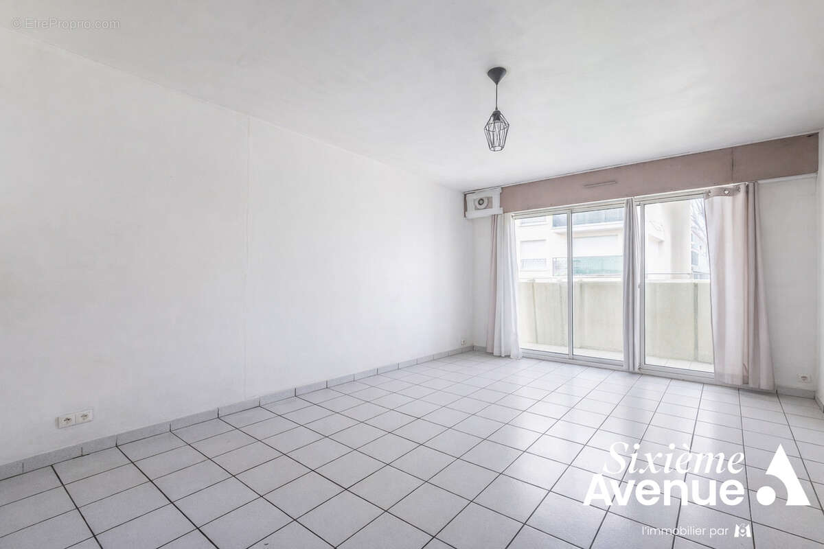 Appartement à SAVIGNY-SUR-ORGE
