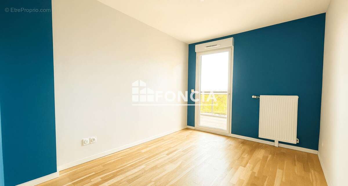 Appartement à DECINES-CHARPIEU